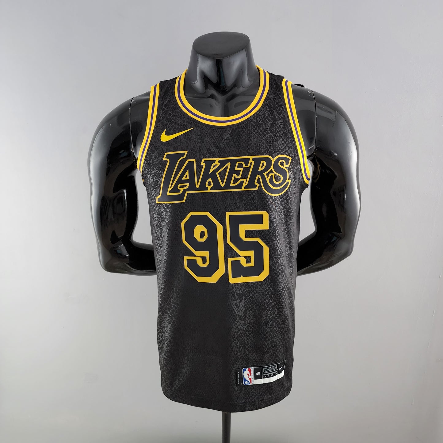 LAKERS