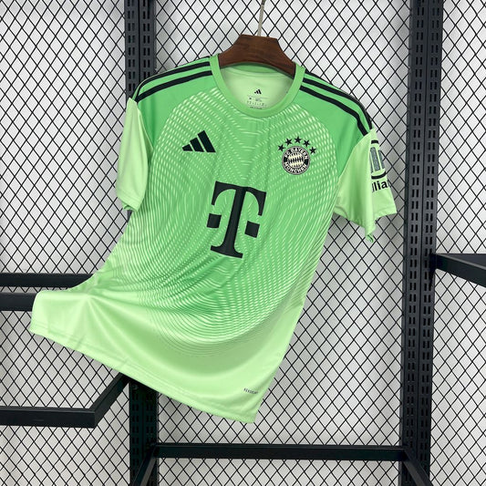 Bayern Munchen 25/26 Guarda-Redes