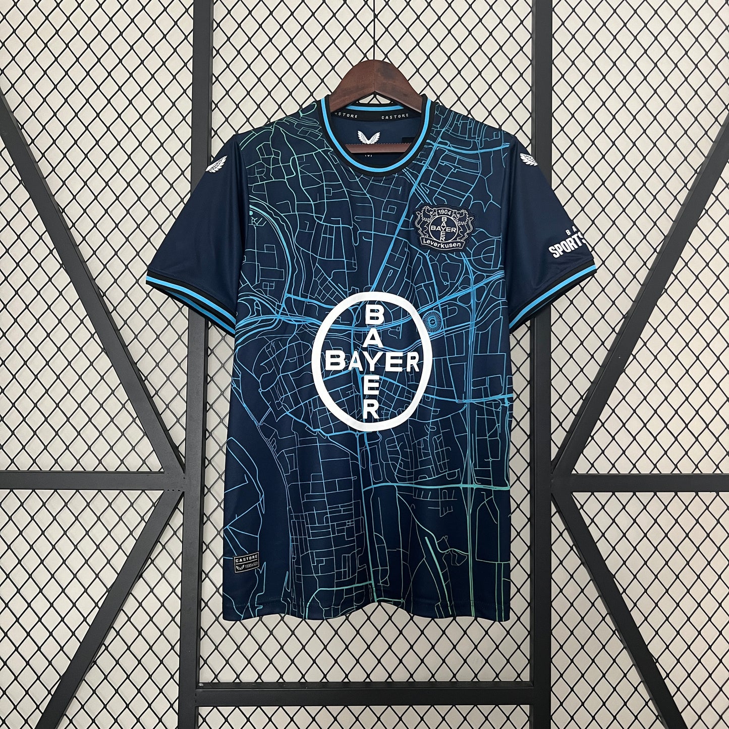 24/25 Leverkusen