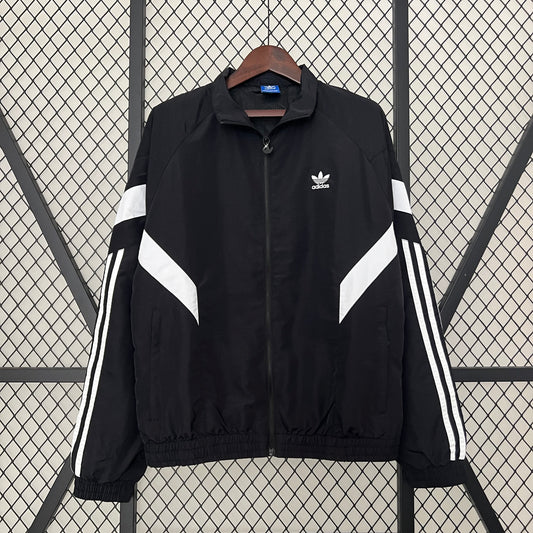 Casaco adidas
