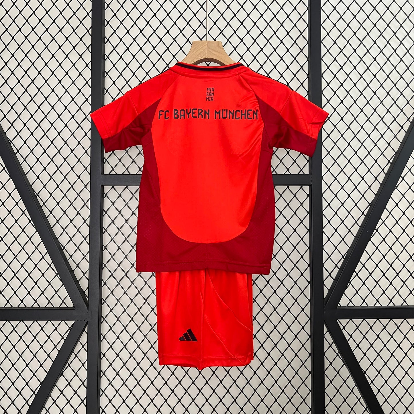 Kit Criança Bayern 24/25